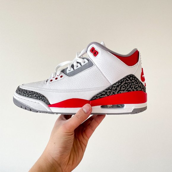 Jordan 3 Fire Red 2022 - Picture 9 of 16